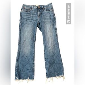 Madewell Mid-Rise Kickout Jeans